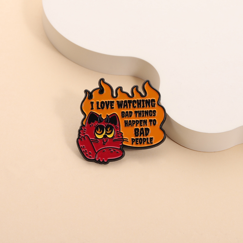 Evil Cat Enamel Pins Watching  - Zoe Jewelry Watches 리뷰 및 가격