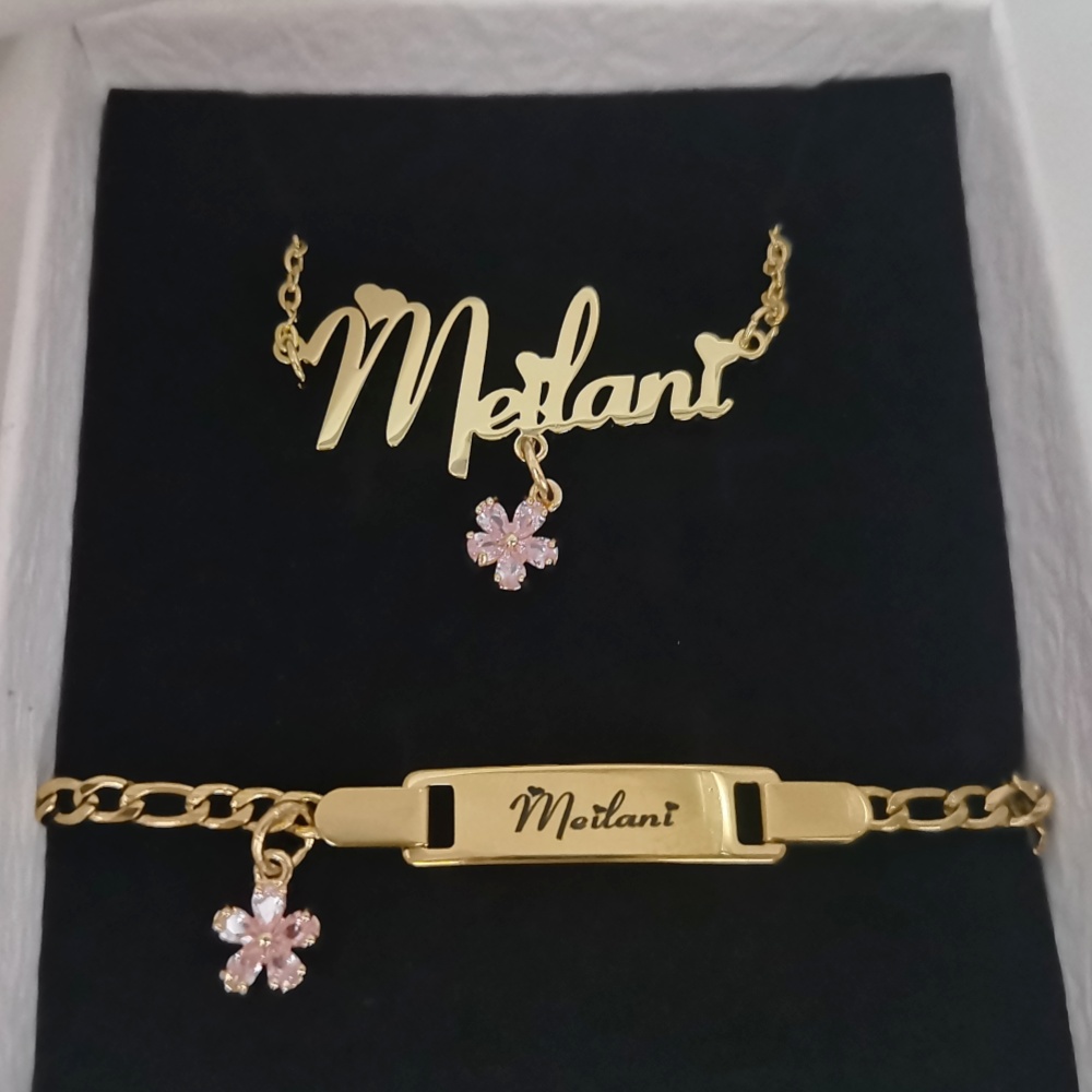 LeeChee Flower Zircon Small Pe - Engraved Name Necklace 리뷰 및 가격