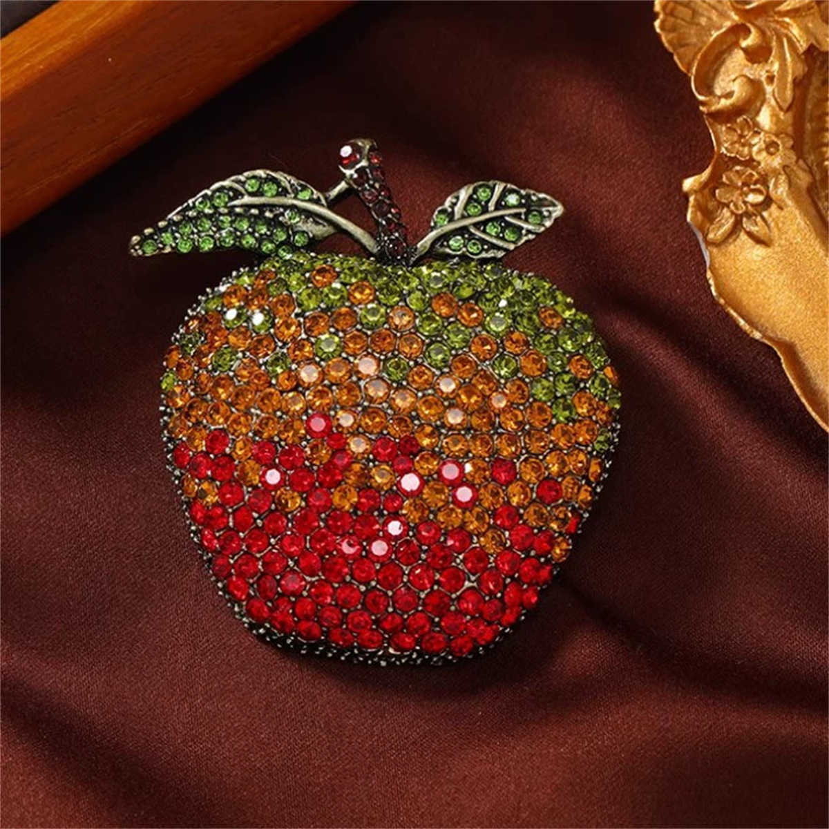 Literary Retro Apple Brooch Ha - Eve Jewelry & Watches Distribuidor Oficial Rolex Buenos Aires 리뷰 및 가격