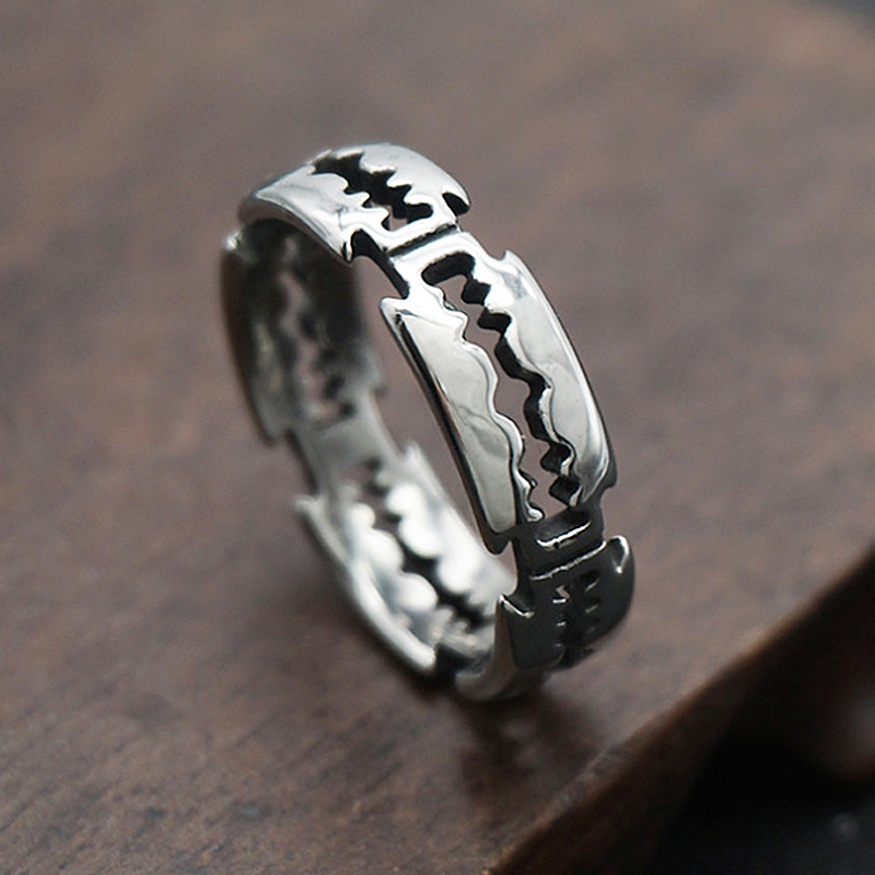 Charm Stainless Steel Hip Hop  - Gothic Skull Ring 리뷰 및 가격